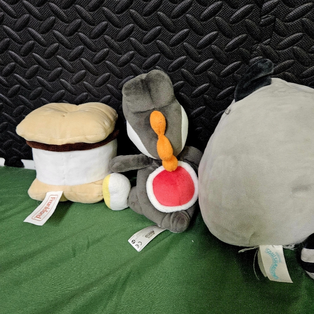 Cute Plush Toy Set - Raccoon, Dinosaur, and S'mores - Picture 11 of 13